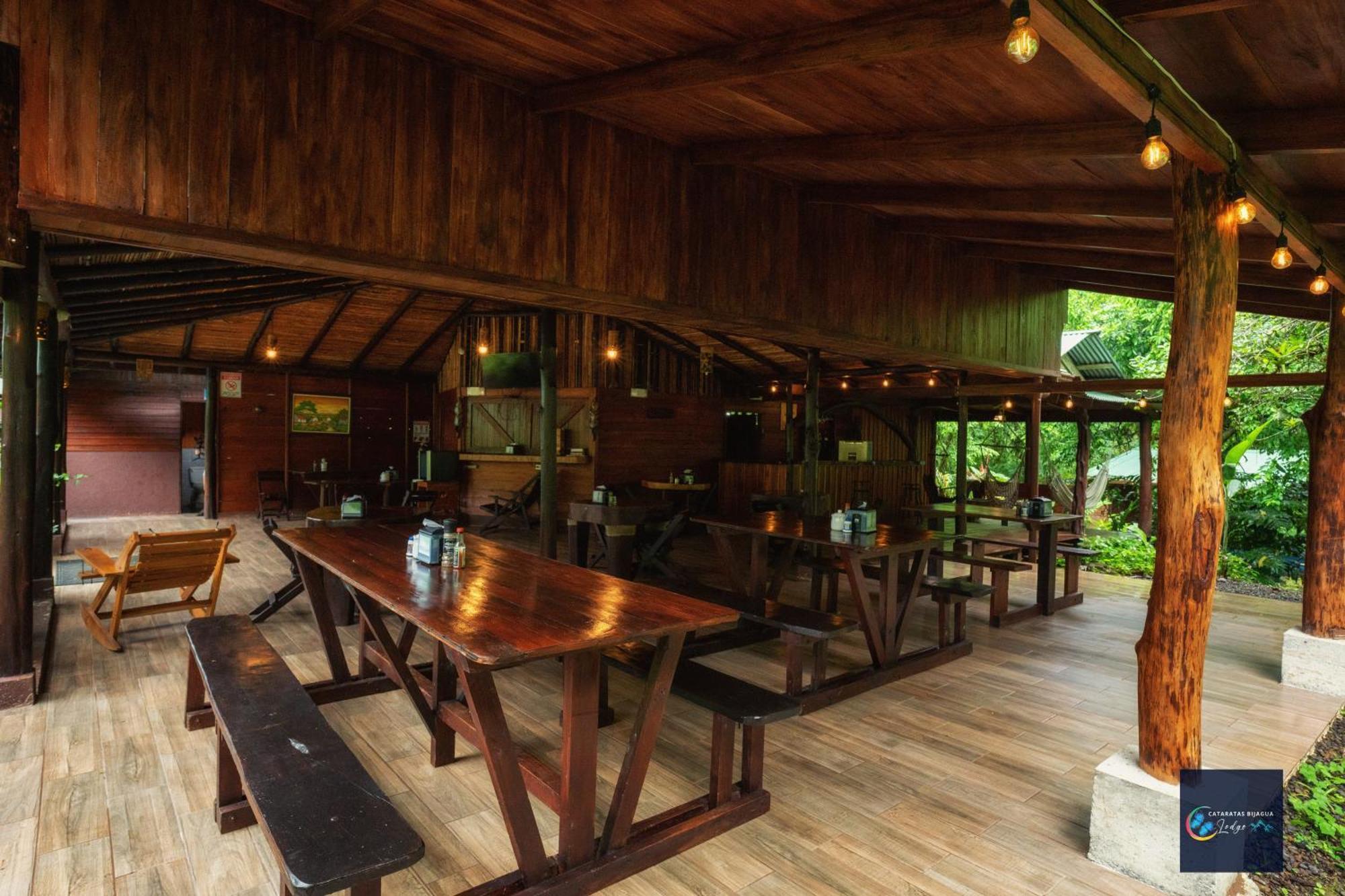 Cataratas Bijagua Lodge, Incluye Tour Autoguiado Bijagua Waterfalls Hike Exterior photo